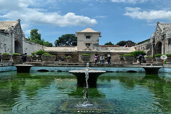 Wisata Sejarah Sleman
